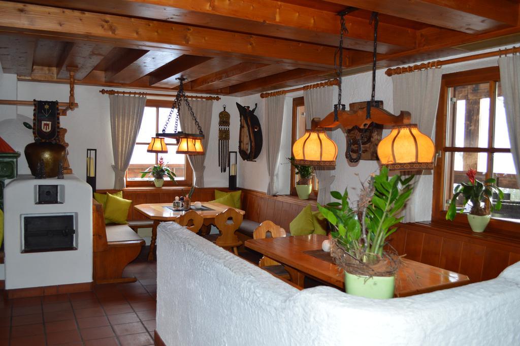 Gasthaus Glockle Apartment Damuels Exterior foto